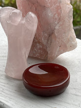 Load image into Gallery viewer, Rose Quartz Carved Angel