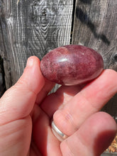 Load image into Gallery viewer, Garnet Heart Shaped Stone