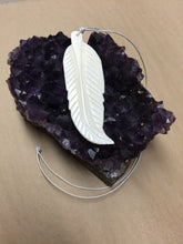 Load image into Gallery viewer, White Feather Pendant Bead on white cord